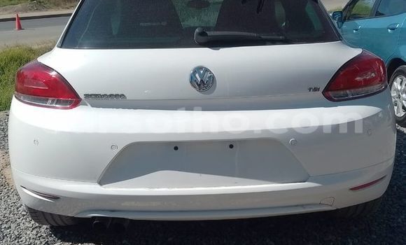 Acheter Occasion Voiture Volkswagen Beetle Blanc à Import - Dubai, Maseru Acheter Occasion Voiture Volkswagen Beetle Blanc à Import - Dubai, Maseru