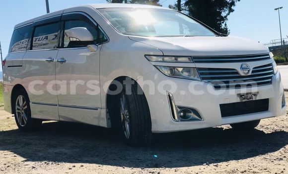 Acheter Occasion Voiture Nissan Elgrand Blanc à Maputsoa, Leribe Acheter Occasion Voiture Nissan Elgrand Blanc à Maputsoa, Leribe