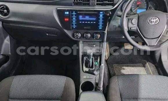 Sayi Na hannu Toyota Corolla White Mota in Maseru a Maseru Sayi Na hannu Toyota Corolla White Mota in Maseru a Maseru