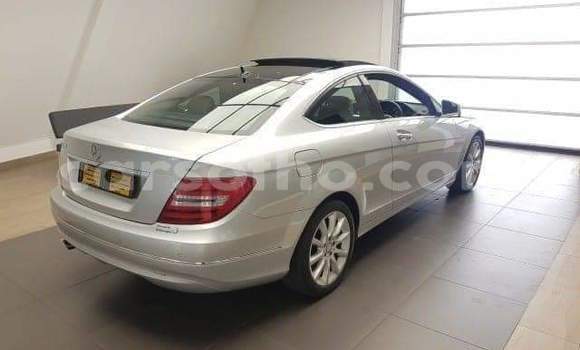 اشتري مستعمل Mercedes-Benz C180 COUPE Silver سيارة في Maseru في Maseru اشتري مستعمل Mercedes-Benz C180 COUPE Silver سيارة في Maseru في Maseru