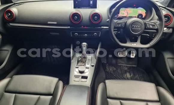Sayi Na hannu Audi S3 Blue Mota in Maseru a Maseru Sayi Na hannu Audi S3 Blue Mota in Maseru a Maseru