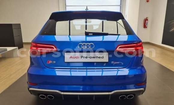 Sayi Na hannu Audi S3 Blue Mota in Maseru a Maseru Sayi Na hannu Audi S3 Blue Mota in Maseru a Maseru