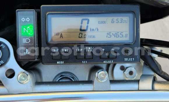 Acheter Occasion Moto Suzuki DR-Z Beige à Maseru, Maseru Acheter Occasion Moto Suzuki DR-Z Beige à Maseru, Maseru