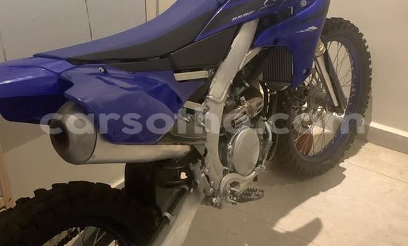 Sayi Na hannu Yamaha YZ Blue Motsi in Hlotse a Leribe