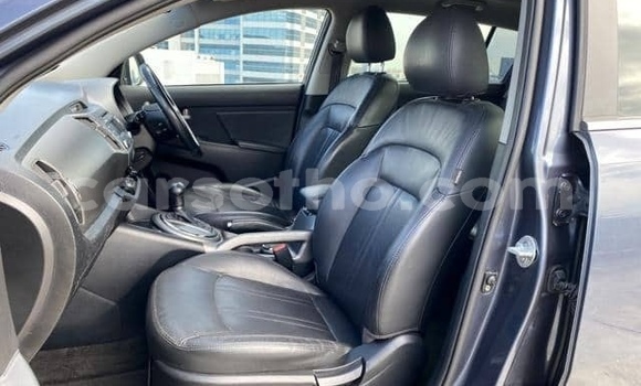 Sayi Na hannu Kia Sportage Beige Mota in Maputsoe a Leribe Sayi Na hannu Kia Sportage Beige Mota in Maputsoe a Leribe