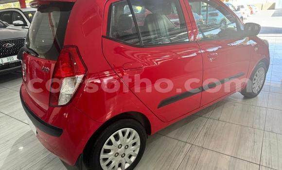 Sayi Na hannu Hyundai i10 Red Mota in Maseru a Maseru Sayi Na hannu Hyundai i10 Red Mota in Maseru a Maseru