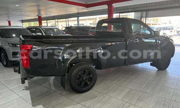 Buy Used Isuzu D–MAX Black Car in Maseru in Maseru Buy Used Isuzu D–MAX Black Car in Maseru in Maseru