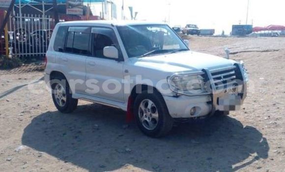 Sayi Na hannu Toyota Passo White Mota in Maputsoe a Leribe Sayi Na hannu Toyota Passo White Mota in Maputsoe a Leribe