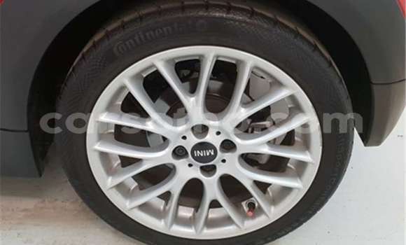 Sayi Na hannu Mini Coupe White Mota in Maseru a Maseru Sayi Na hannu Mini Coupe White Mota in Maseru a Maseru