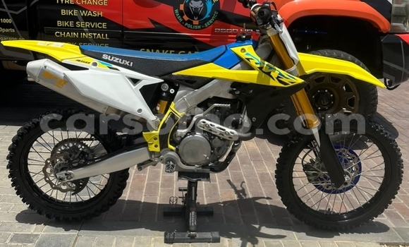 Buy Used Suzuki RM Beige Bike in Maseru in Maseru
