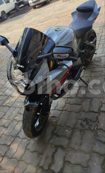 Big with watermark suzuki gsx r butha buthe butha buthe 28143