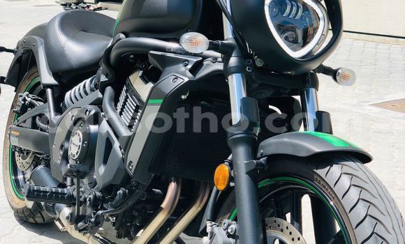 Sayi Na hannu Kawasaki Vulcan Black Motsi in Butha Buthe a Butha-Buthe