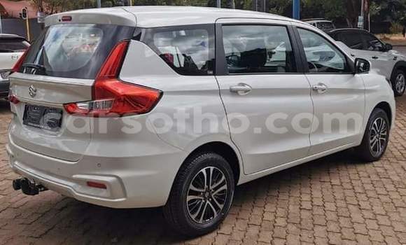 Acheter Occasion Voiture Suzuki Ertiga Blanc à Maseru, Maseru Acheter Occasion Voiture Suzuki Ertiga Blanc à Maseru, Maseru