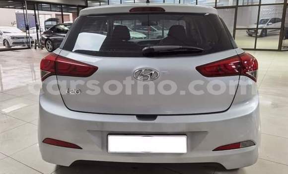 اشتري مستعمل Hyundai i20 Silver سيارة في Maseru في Maseru اشتري مستعمل Hyundai i20 Silver سيارة في Maseru في Maseru