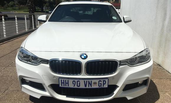 Acheter Occasion Voiture BMW 5–Series Blanc à Maputsoa, Leribe Acheter Occasion Voiture BMW 5–Series Blanc à Maputsoa, Leribe