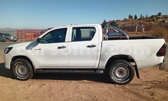 اشتري مستعمل Toyota Pickup White سيارة في Maseru في Maseru اشتري مستعمل Toyota Pickup White سيارة في Maseru في Maseru