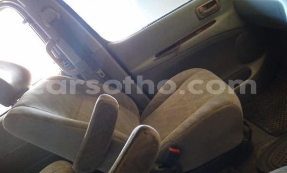 اشتري مستعمل Toyota Regius Blue سيارة في Butha Buthe في Butha-Buthe اشتري مستعمل Toyota Regius Blue سيارة في Butha Buthe في Butha-Buthe