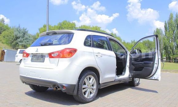 اشتري مستعمل Mitsubishi ASX White سيارة في Maseru في Maseru اشتري مستعمل Mitsubishi ASX White سيارة في Maseru في Maseru