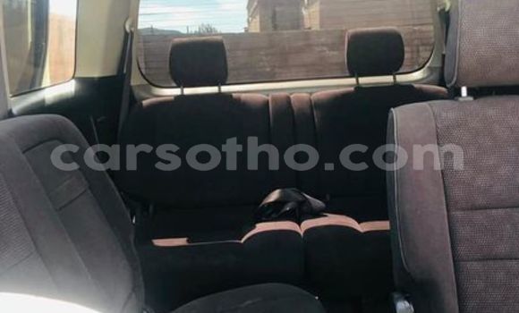 Buy Used Toyota Alphard White Car in Maseru in Maseru