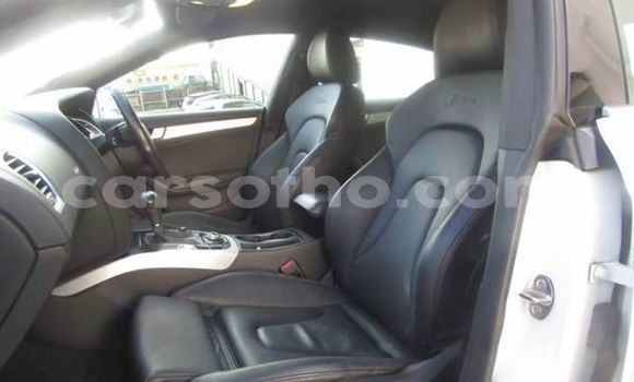 اشتري مستعمل Audi A5 White سيارة في Butha Buthe في Butha-Buthe اشتري مستعمل Audi A5 White سيارة في Butha Buthe في Butha-Buthe