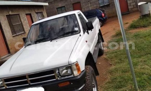 اشتري مستعمل Toyota Pickup White سيارة في Maseru في Maseru اشتري مستعمل Toyota Pickup White سيارة في Maseru في Maseru