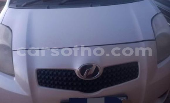 Acheter Occasion Voiture Toyota Vitz Blanc à Maseru, Maseru