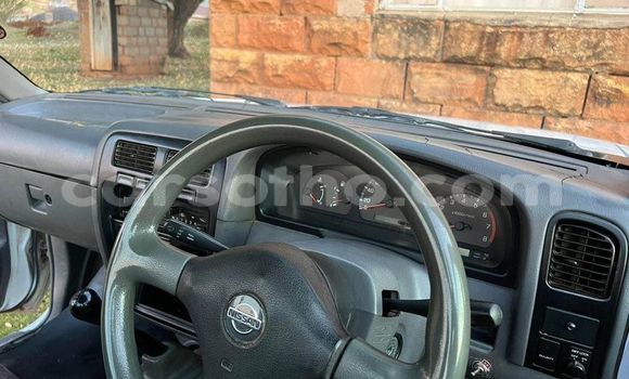اشتري مستعمل Nissan Hardbody White سيارة في Maseru في Maseru اشتري مستعمل Nissan Hardbody White سيارة في Maseru في Maseru