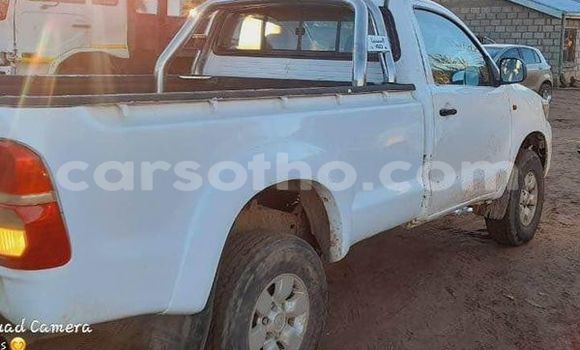 اشتري مستعمل Toyota Hilux White سيارة في Maseru في Maseru اشتري مستعمل Toyota Hilux White سيارة في Maseru في Maseru