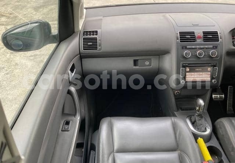 Big with watermark volkswagen touran leribe maputsoe 28233