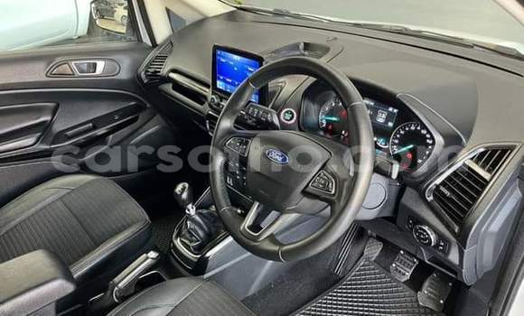 Sayi Na hannu Ford EcoSport White Mota in Maseru a Maseru Sayi Na hannu Ford EcoSport White Mota in Maseru a Maseru