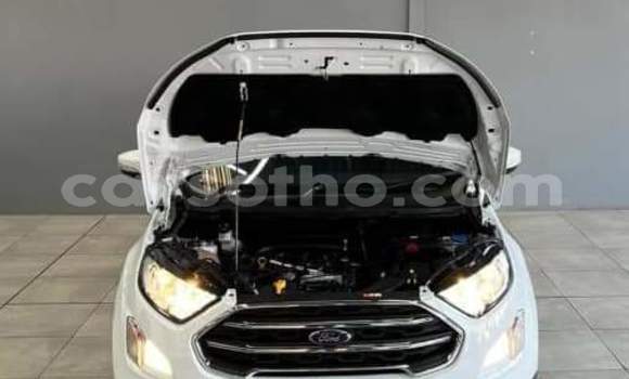 Sayi Na hannu Ford EcoSport White Mota in Maseru a Maseru Sayi Na hannu Ford EcoSport White Mota in Maseru a Maseru