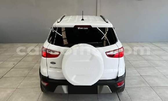 Sayi Na hannu Ford EcoSport White Mota in Maseru a Maseru Sayi Na hannu Ford EcoSport White Mota in Maseru a Maseru