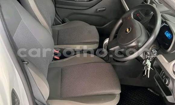 Sayi Na hannu Chevrolet Van White Mota in Maseru a Maseru Sayi Na hannu Chevrolet Van White Mota in Maseru a Maseru