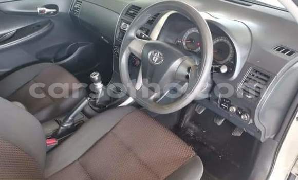 Buy Used Toyota Corolla Silver Car in Maseru in Maseru Buy Used Toyota Corolla Silver Car in Maseru in Maseru