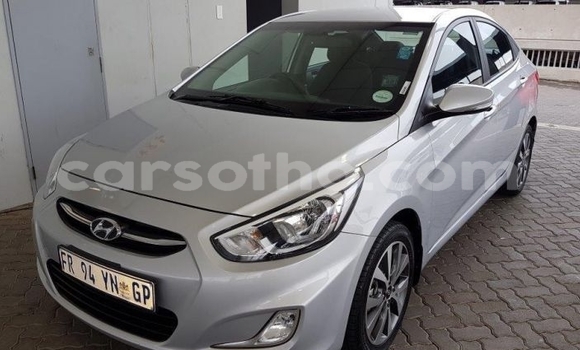 Sayi Na hannu Hyundai Accent Silver Mota in Hlotse a Leribe Sayi Na hannu Hyundai Accent Silver Mota in Hlotse a Leribe
