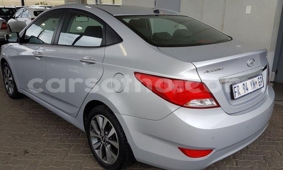 Sayi Na hannu Hyundai Accent Silver Mota in Hlotse a Leribe Sayi Na hannu Hyundai Accent Silver Mota in Hlotse a Leribe