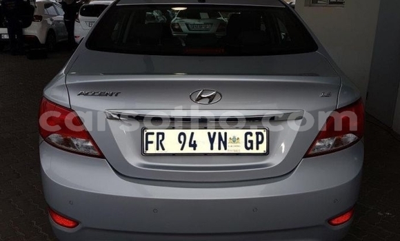 Sayi Na hannu Hyundai Accent Silver Mota in Hlotse a Leribe Sayi Na hannu Hyundai Accent Silver Mota in Hlotse a Leribe