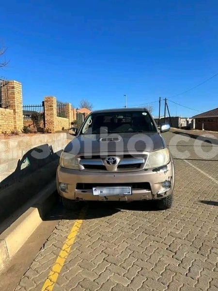 Big with watermark toyota dolphin mafeteng mafeteng 28296