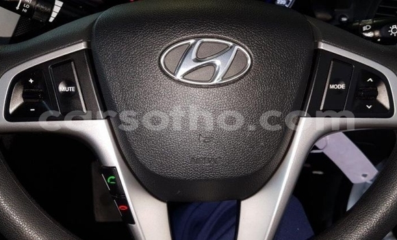 Sayi Na hannu Hyundai Accent Silver Mota in Hlotse a Leribe Sayi Na hannu Hyundai Accent Silver Mota in Hlotse a Leribe