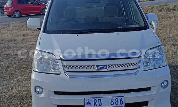 Acheter Occasion Voiture Toyota Voxy Blanc à Import - Dubai, Maseru