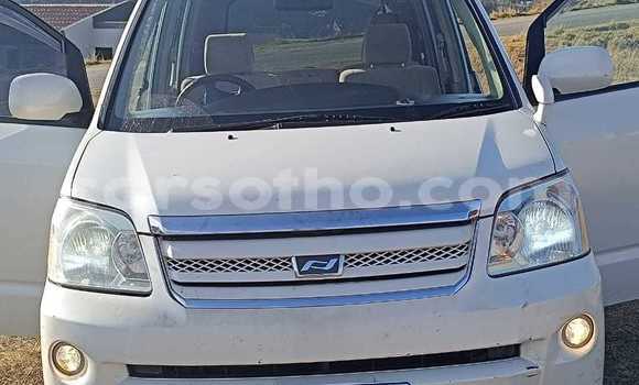 Acheter Occasion Voiture Toyota Voxy Blanc à Import - Dubai, Maseru Acheter Occasion Voiture Toyota Voxy Blanc à Import - Dubai, Maseru