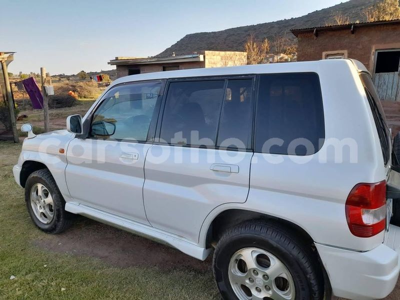 Big with watermark mitsubishi pajero leribe hlotse 28312