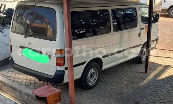 Buy Used Toyota Hiace White Car in Butha–Buthe in Thaba-Tseka Buy Used Toyota Hiace White Car in Butha–Buthe in Thaba-Tseka