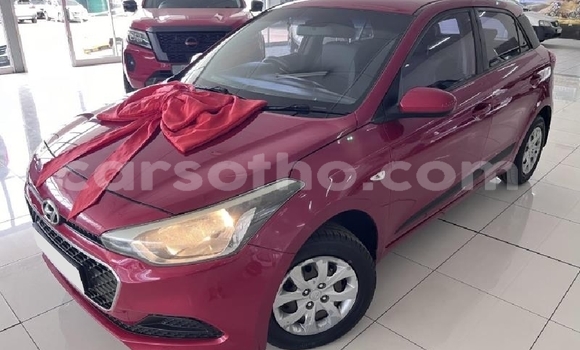 Sayi Na hannu Hyundai i20 Red Mota in Maseru a Maseru Sayi Na hannu Hyundai i20 Red Mota in Maseru a Maseru