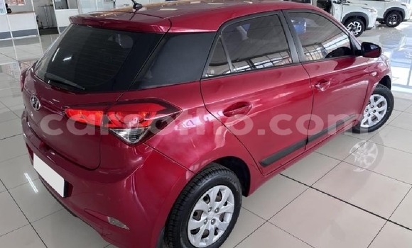 Sayi Na hannu Hyundai i20 Red Mota in Maseru a Maseru Sayi Na hannu Hyundai i20 Red Mota in Maseru a Maseru