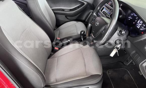 Sayi Na hannu Hyundai i20 Red Mota in Maseru a Maseru Sayi Na hannu Hyundai i20 Red Mota in Maseru a Maseru