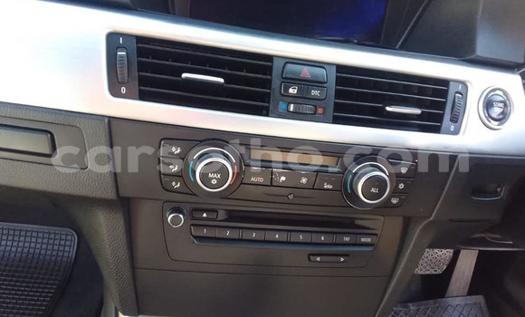 اشتري مستعمل BMW 327 White سيارة في Hlotse في Leribe اشتري مستعمل BMW 327 White سيارة في Hlotse في Leribe