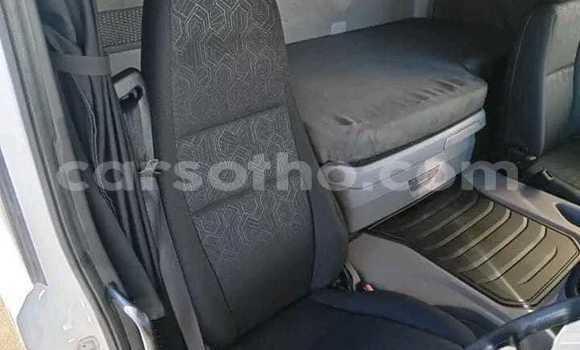 اشتري مستعمل Scania R420 White شاحنة في Maseru في Maseru اشتري مستعمل Scania R420 White شاحنة في Maseru في Maseru