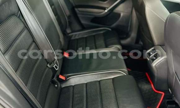 Sayi Na hannu Volkswagen Golf R White Mota in Maseru a Maseru Sayi Na hannu Volkswagen Golf R White Mota in Maseru a Maseru