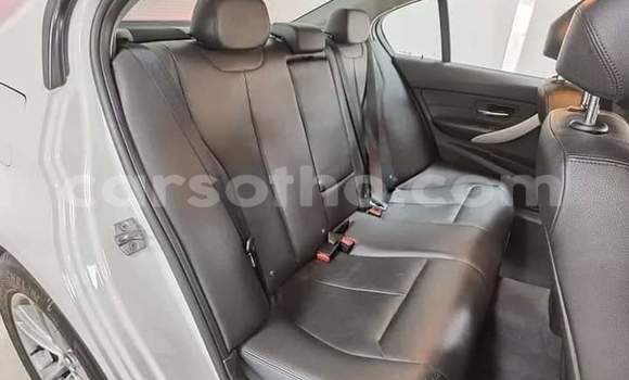 Acheter Occasion Voiture BMW 3–Series Blanc à Maseru, Maseru Acheter Occasion Voiture BMW 3–Series Blanc à Maseru, Maseru